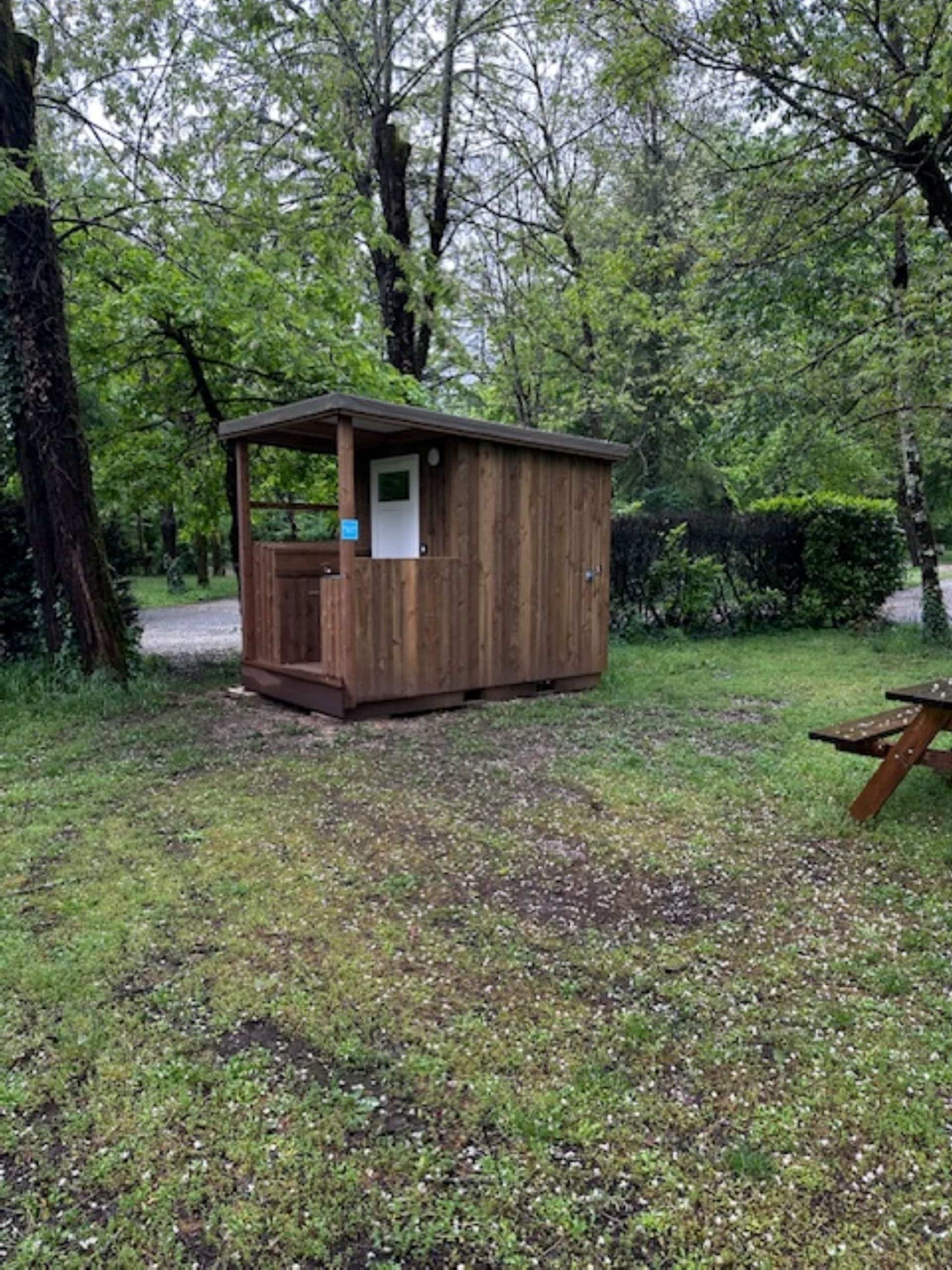 Emplacement Premium avec sanitaire individuel