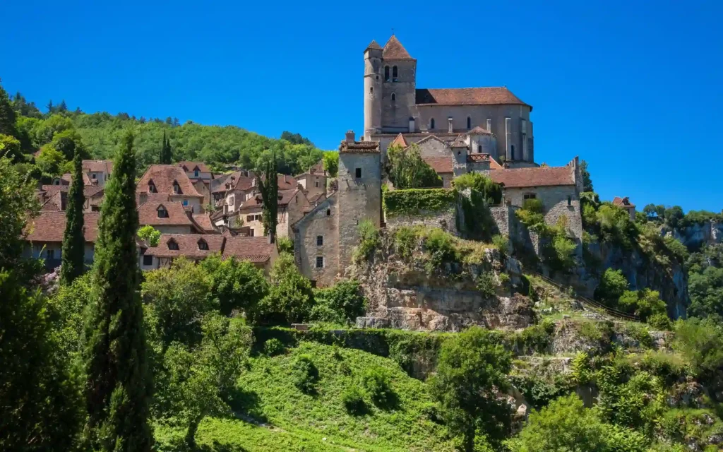 medieval village of Saint Cirq Lapopie result