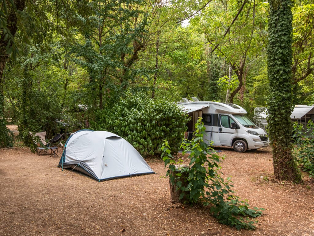 Flower Camping de la Plage Saint Cirq Lapopie 032 0