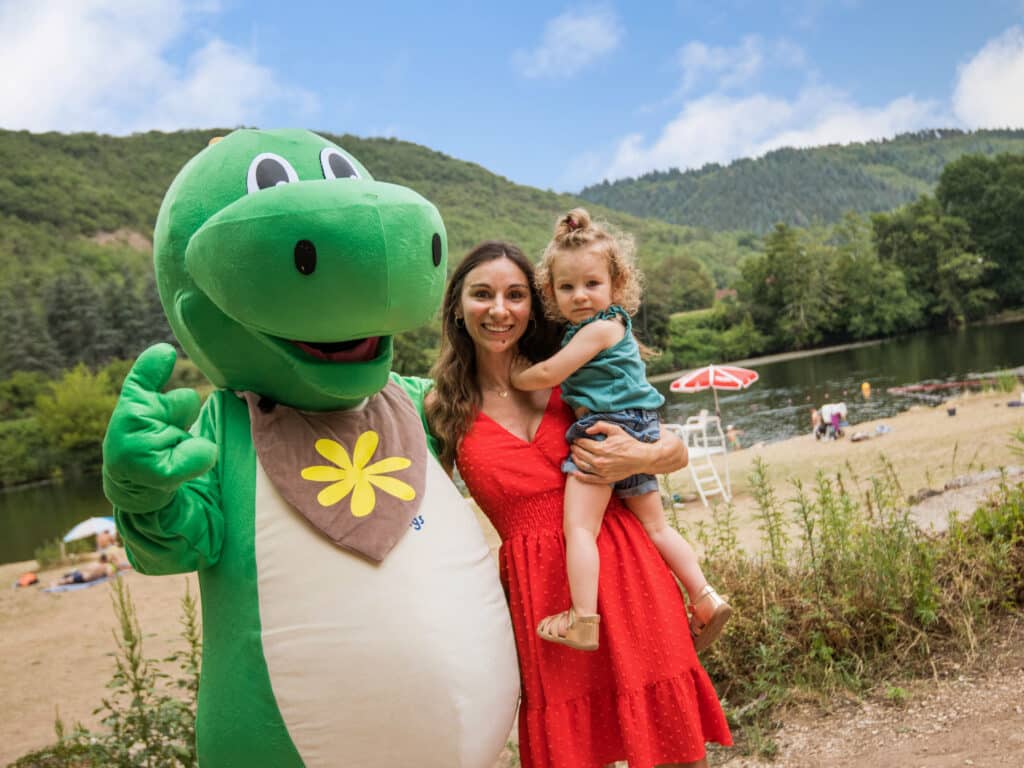 Flower Camping de la Plage Saint Cirq Lapopie 060 0
